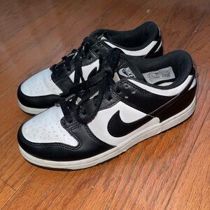 Kids Panda Dunks Size 2.5y